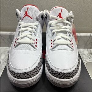 Jordan Air 3 Retro in White and Fire Red